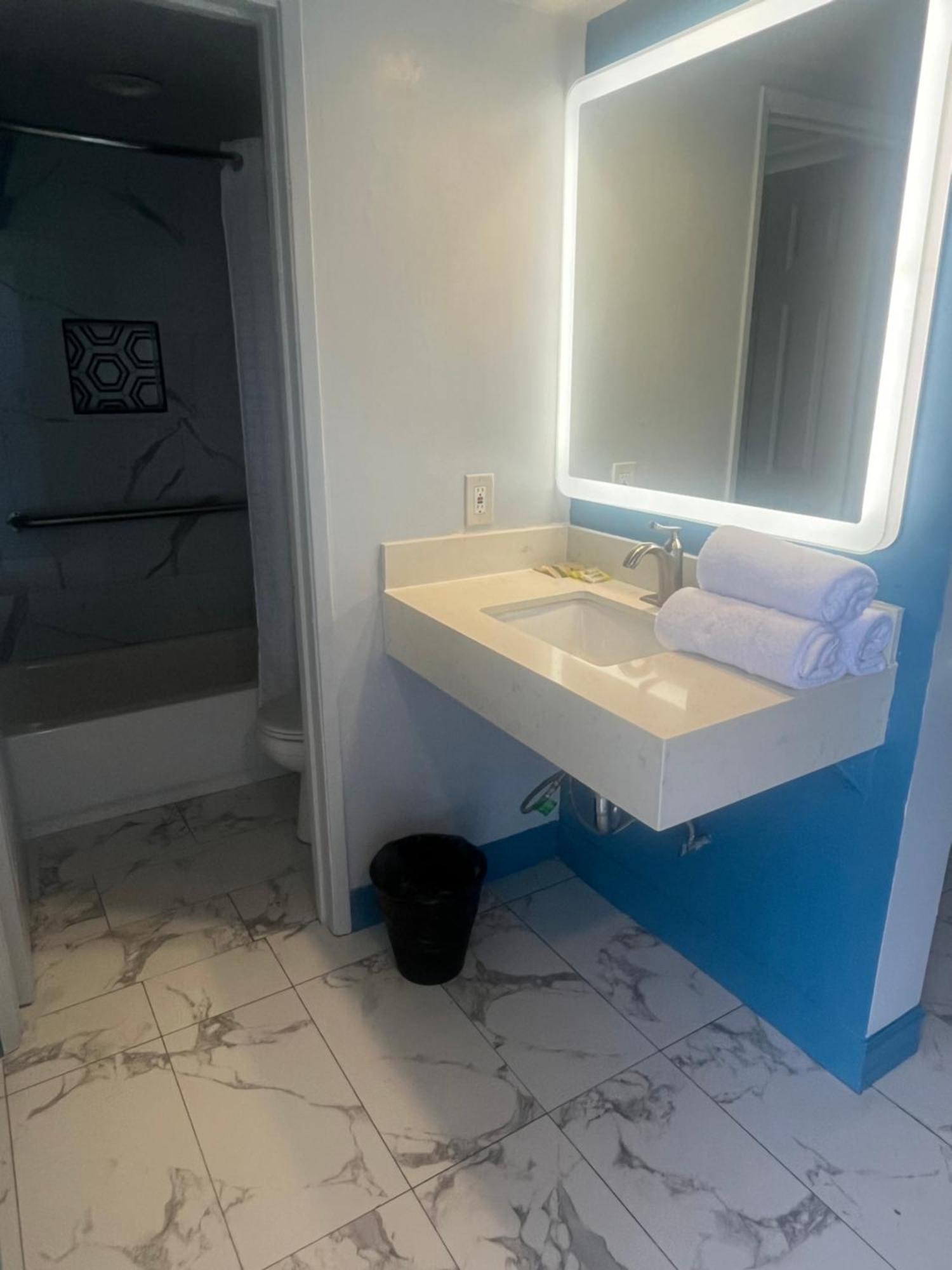 Travel Inn Motel Anaheim Dış mekan fotoğraf